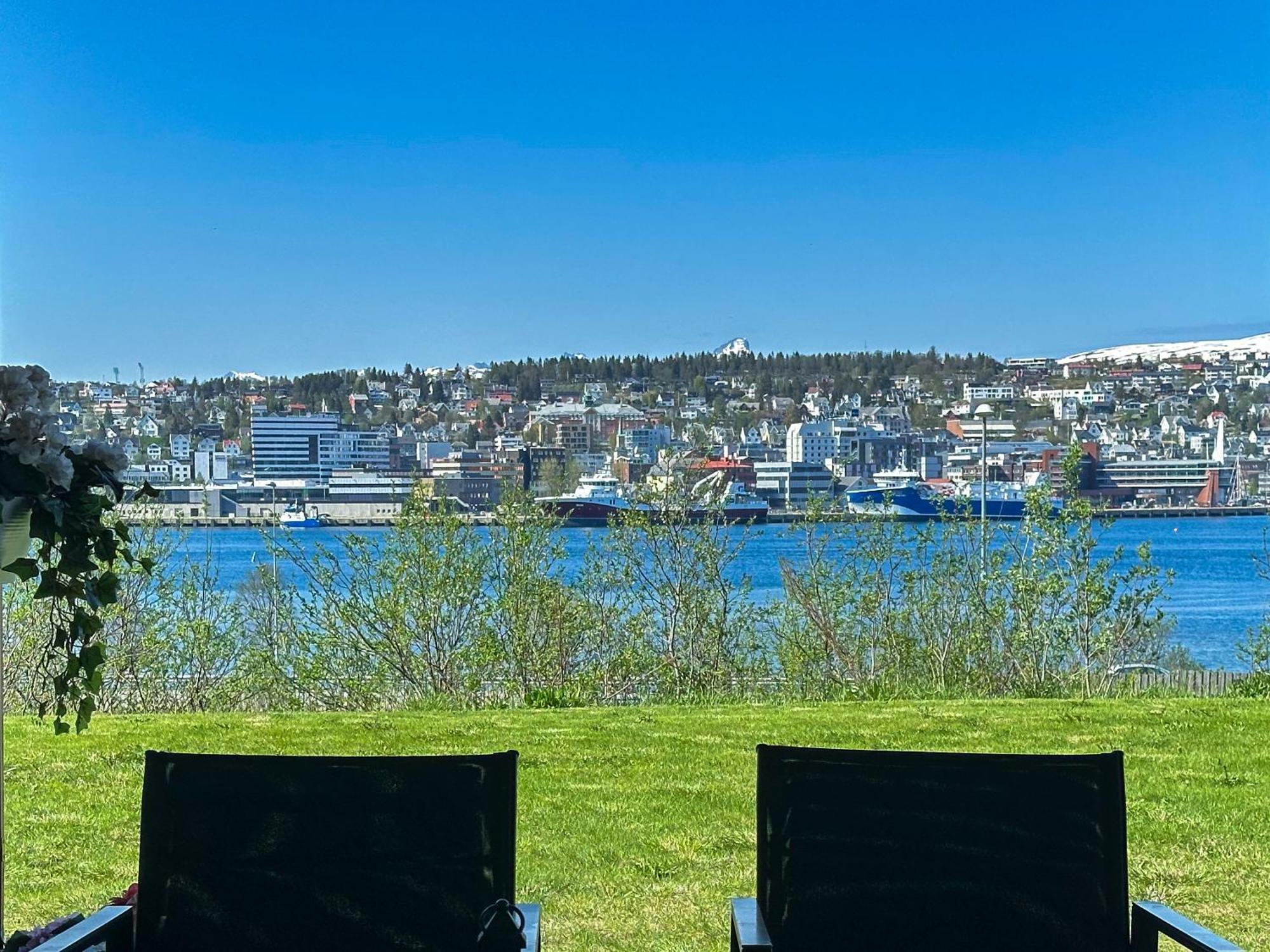 Apartament Panorama View - Free Parking - Perfect For Couples Tromsø Zewnętrze zdjęcie
